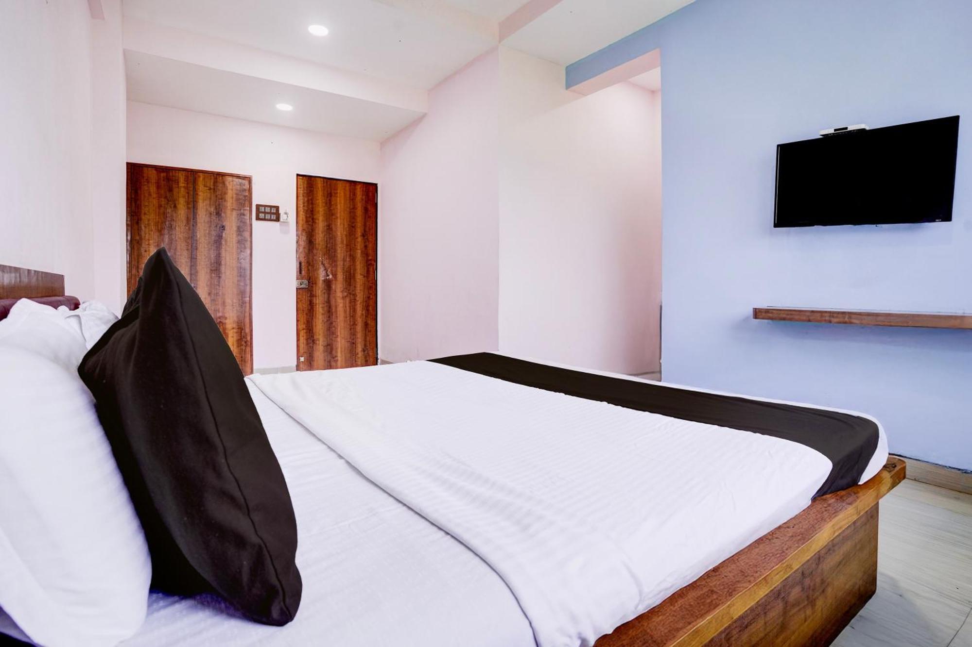 Hotel O Alibag Near Revadanda Beach Bagian luar foto