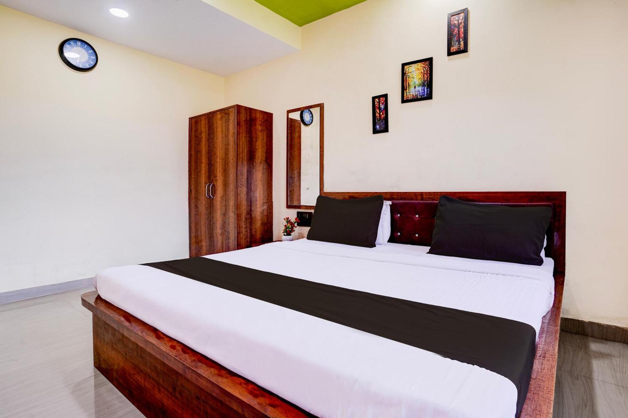 Hotel O Alibag Near Revadanda Beach Bagian luar foto